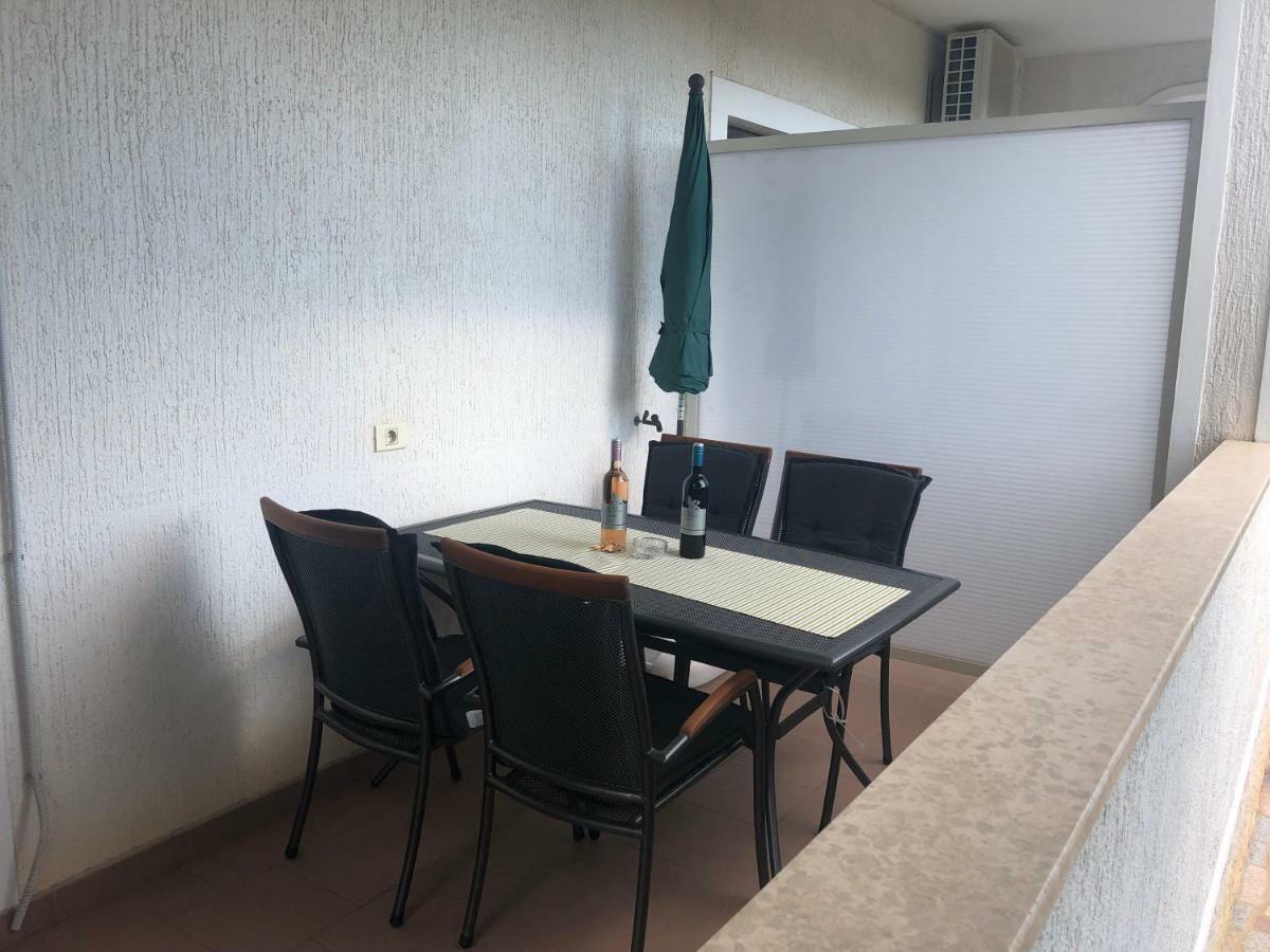 Apartment Vesna Veleniki Eksteriør bilde