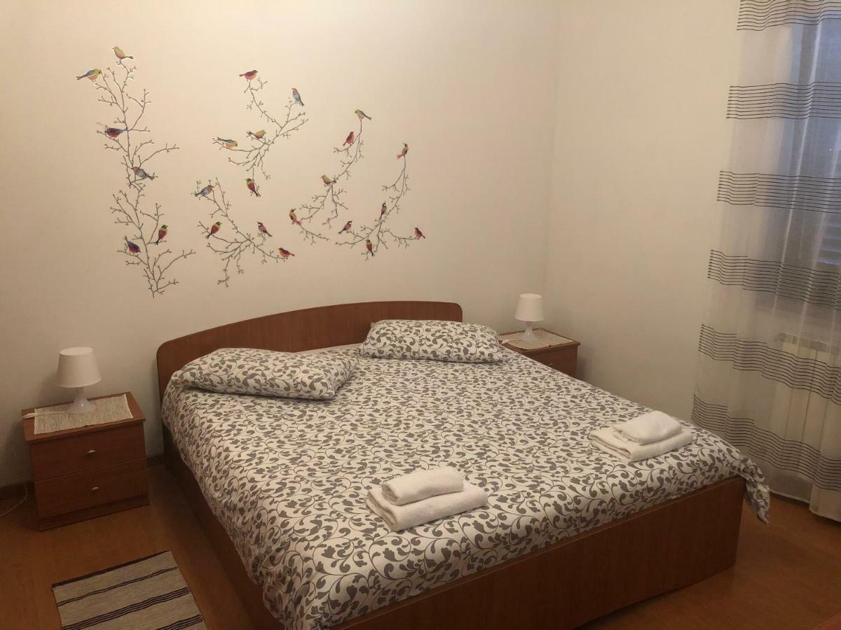 Apartment Vesna Veleniki Eksteriør bilde